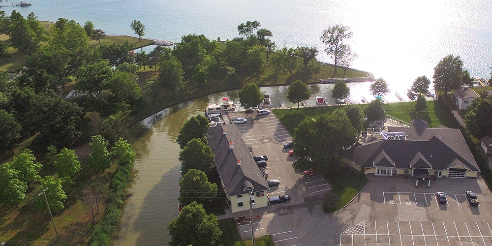Aerial view of Bogey's Inn & Venue with view of the St. Clair River